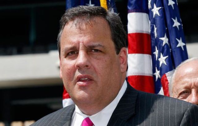 老外看中國(guó)車載互聯(lián)網(wǎng)新聞(老外看中國(guó)車載互聯(lián)網(wǎng)新聞的視頻)