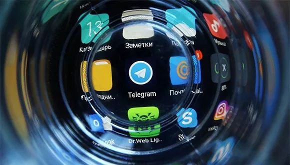 互聯(lián)網(wǎng)對(duì)新聞媒體的作用(互聯(lián)網(wǎng)的發(fā)展對(duì)新媒體的影響)