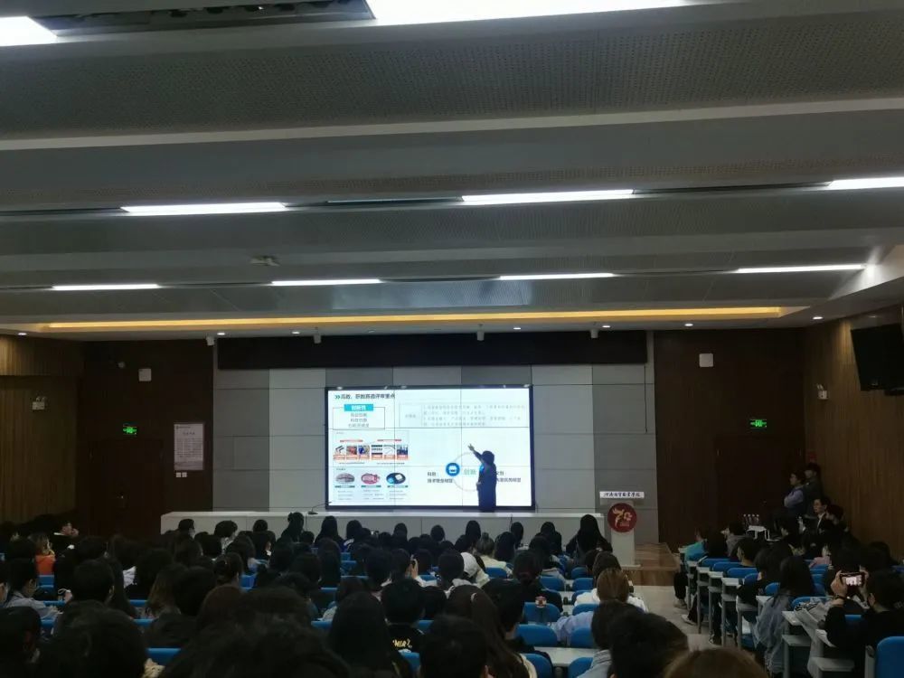 互聯網培訓新聞報道(互聯網培訓新聞報道怎么寫)