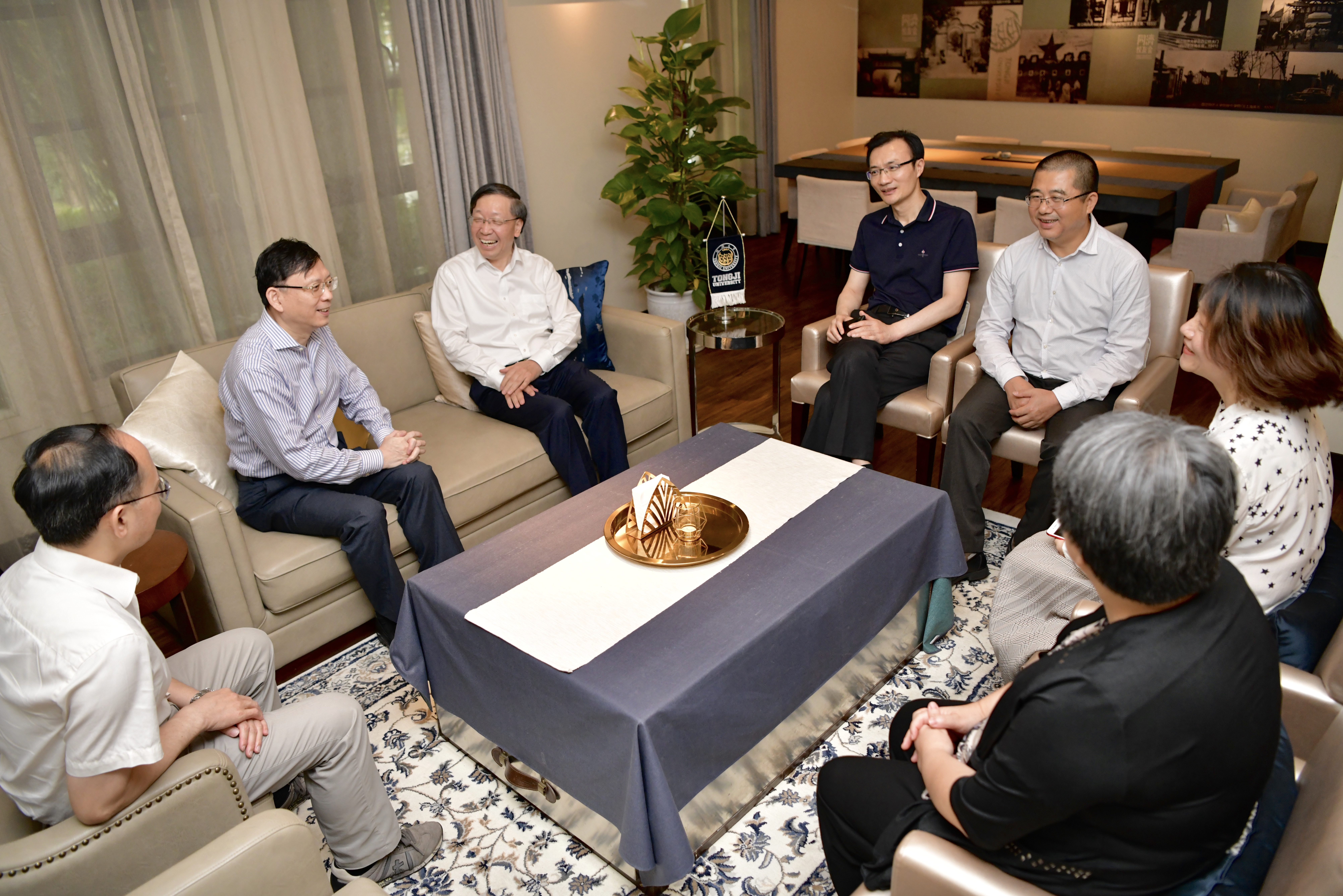 互聯(lián)網(wǎng)新聞中心錢峰(互聯(lián)網(wǎng)新聞中心錢峰簡介)