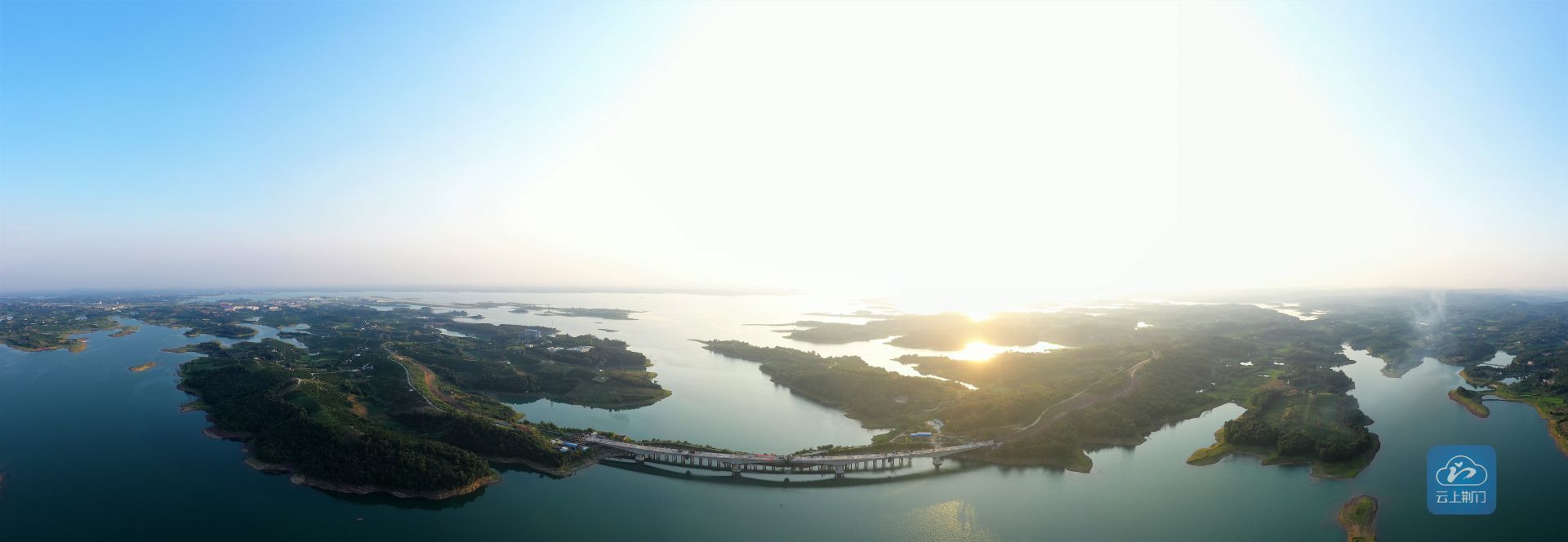 荊門大氣網(wǎng)站建設(shè)(荊門大項(xiàng)目投資2020)